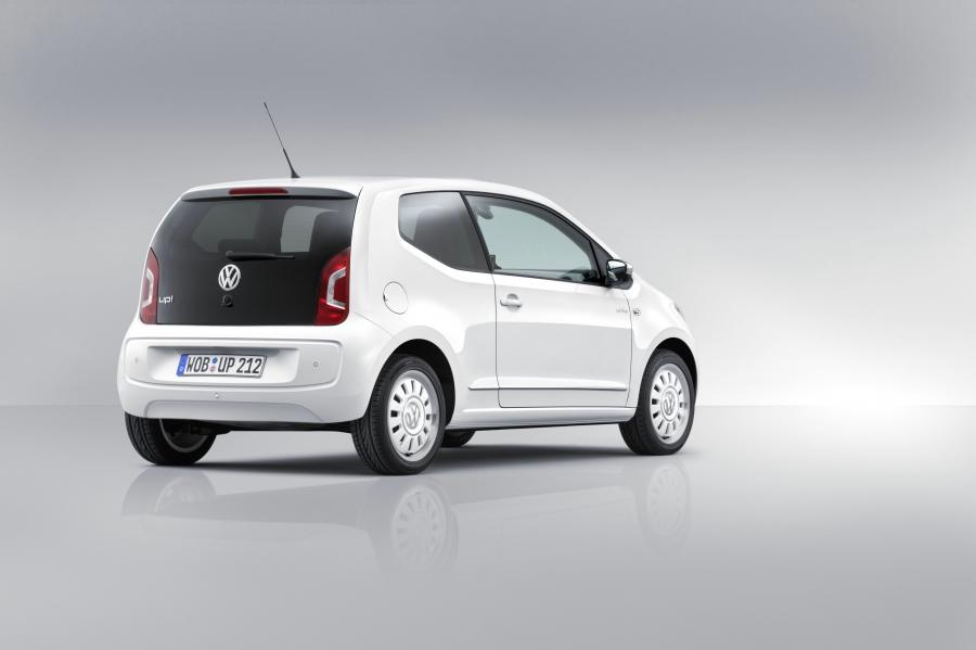  Volkswagen up! 2011 года  (фото 35 из 173)